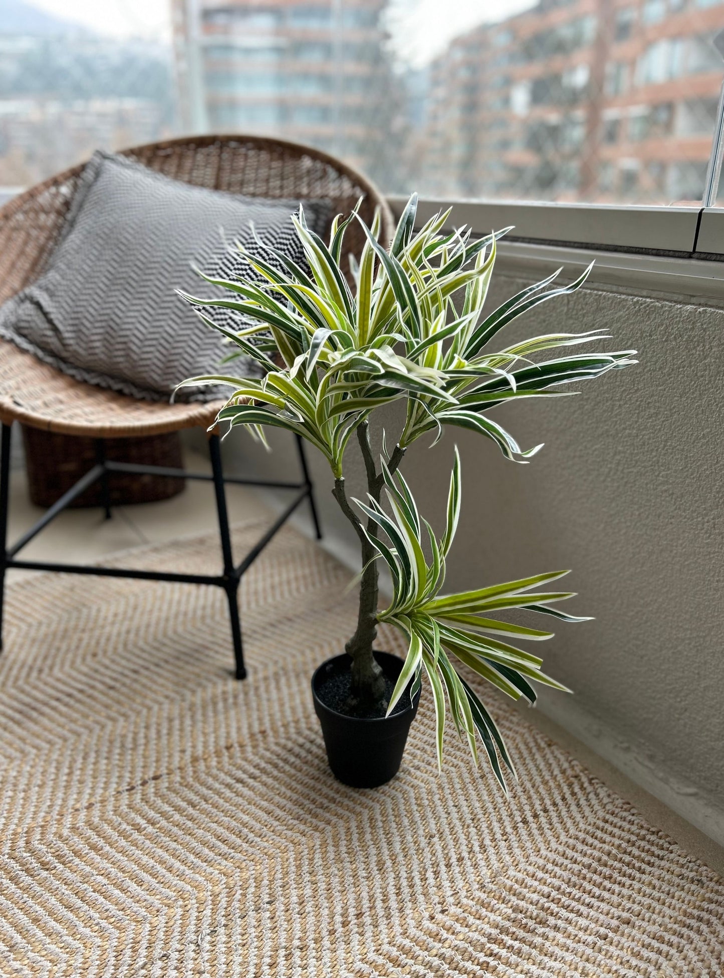 Planta artificial Dracaena 70 cm